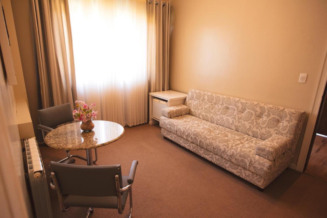 Hotel Renar フライブルゴ エクステリア 写真