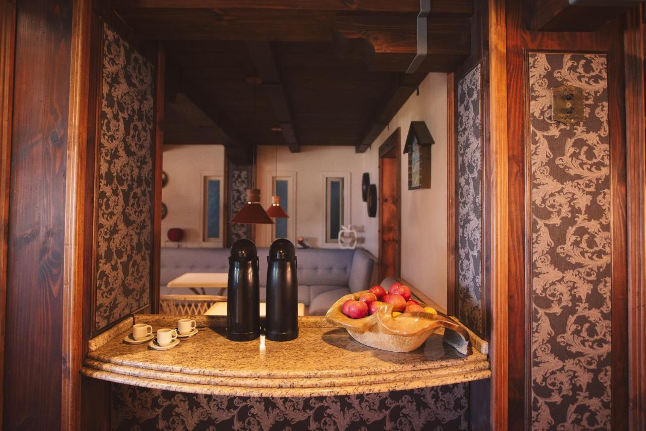 Hotel Renar フライブルゴ エクステリア 写真